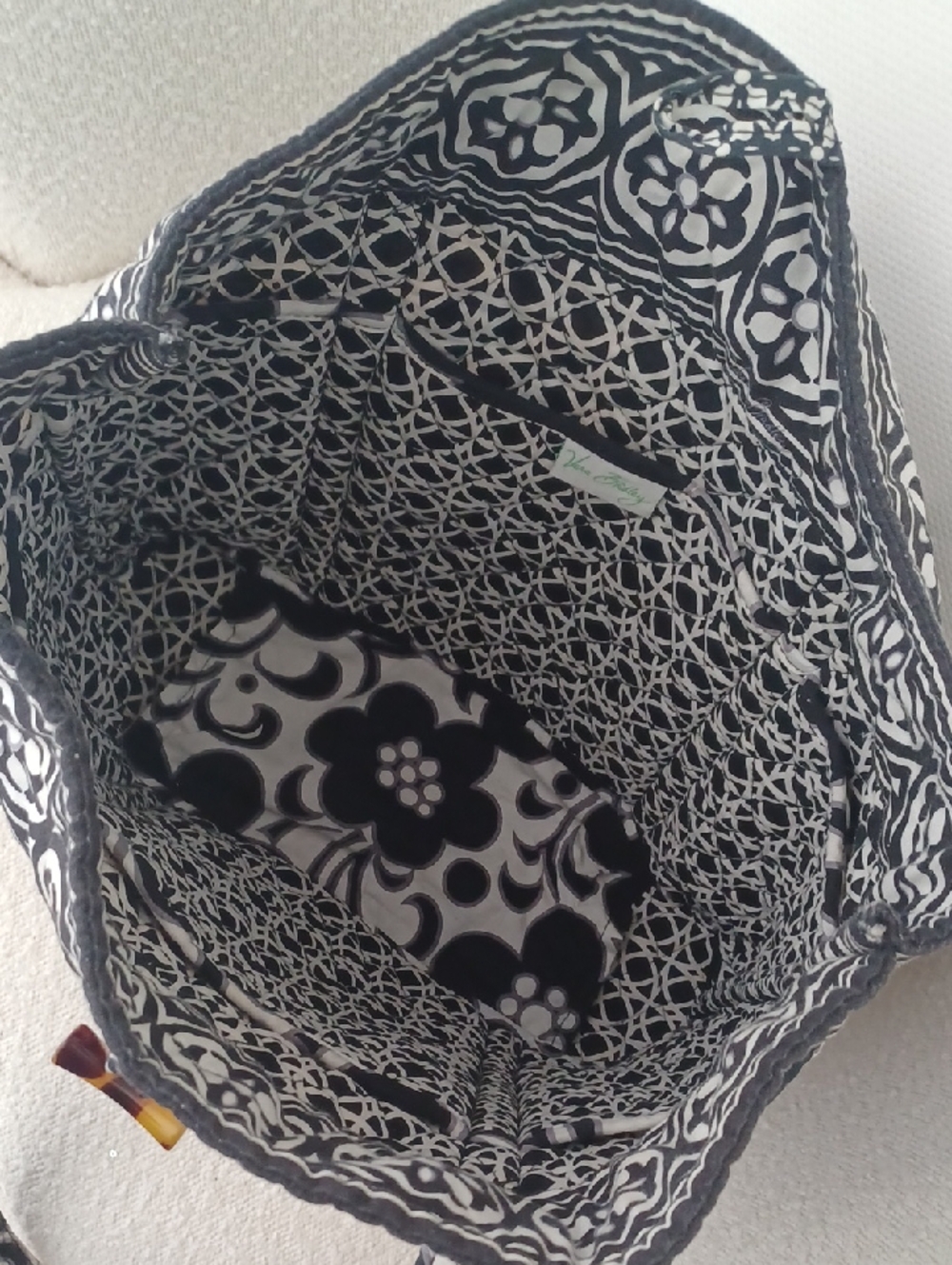 Vera Bradley "Night & Day" Toggle Tote - Picture 13 of 16